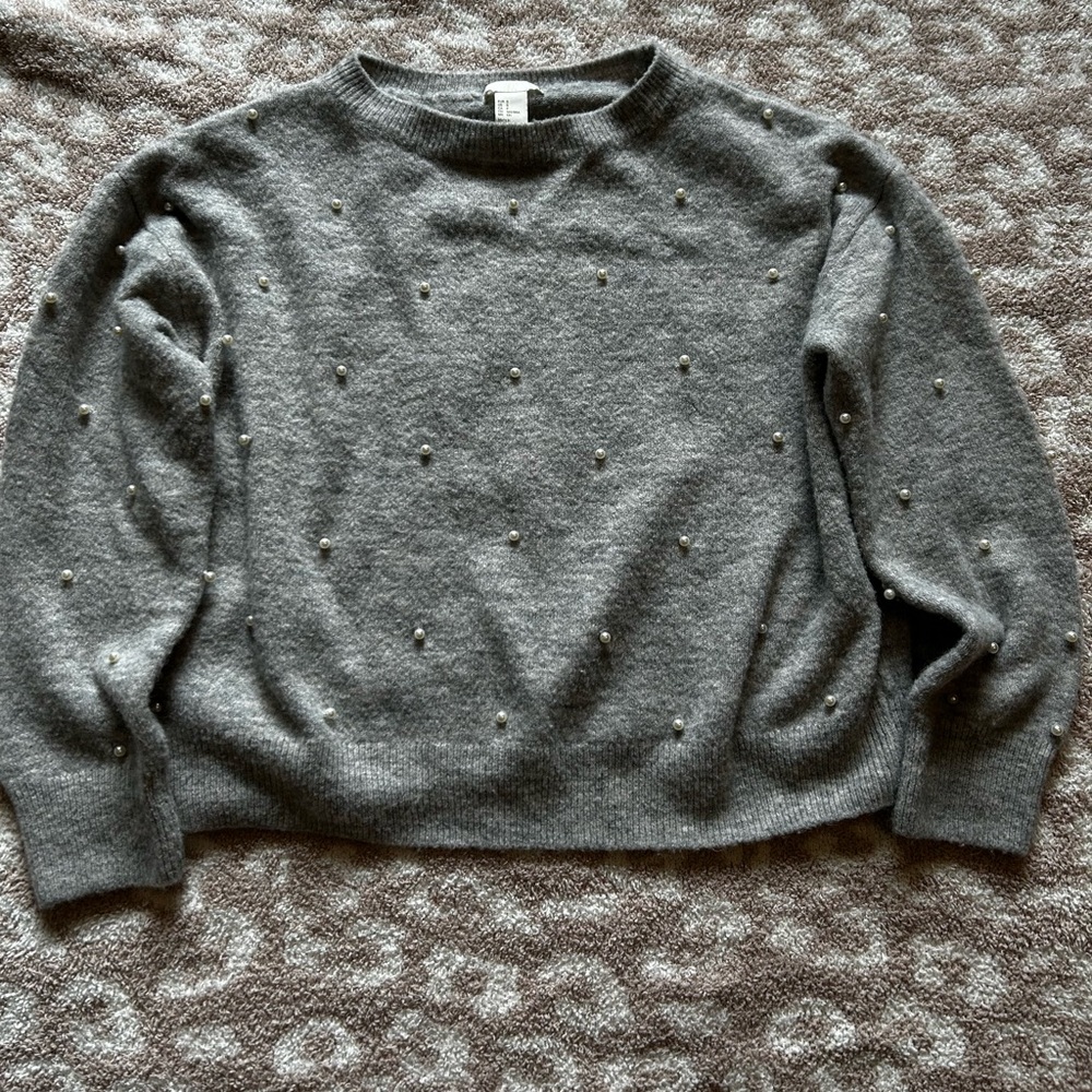 H&M sweater
